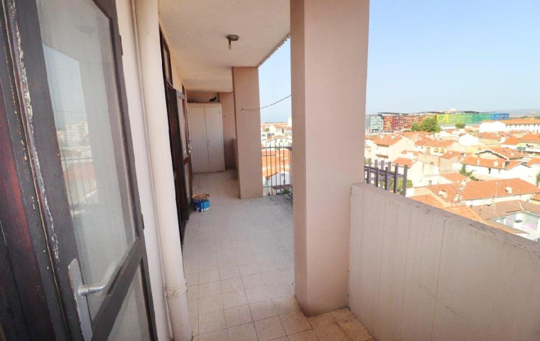 M.T.I. : Appartement | PERPIGNAN (66000) | 84 m2 | 95 000 € 