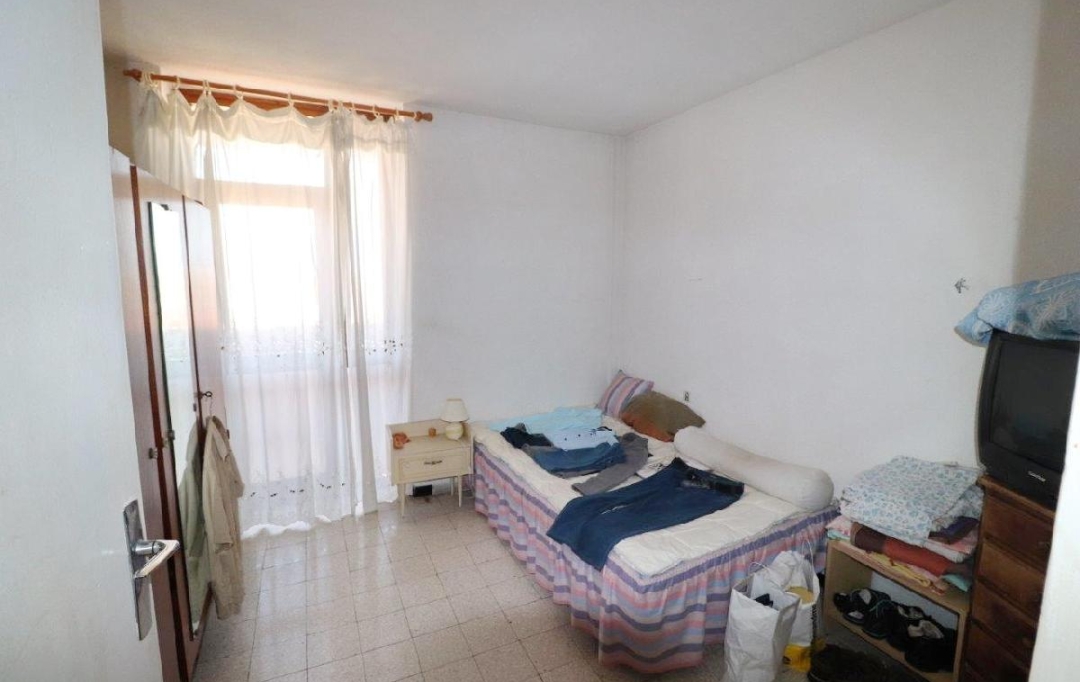 M.T.I. : Appartement | PERPIGNAN (66000) | 84 m2 | 95 000 € 