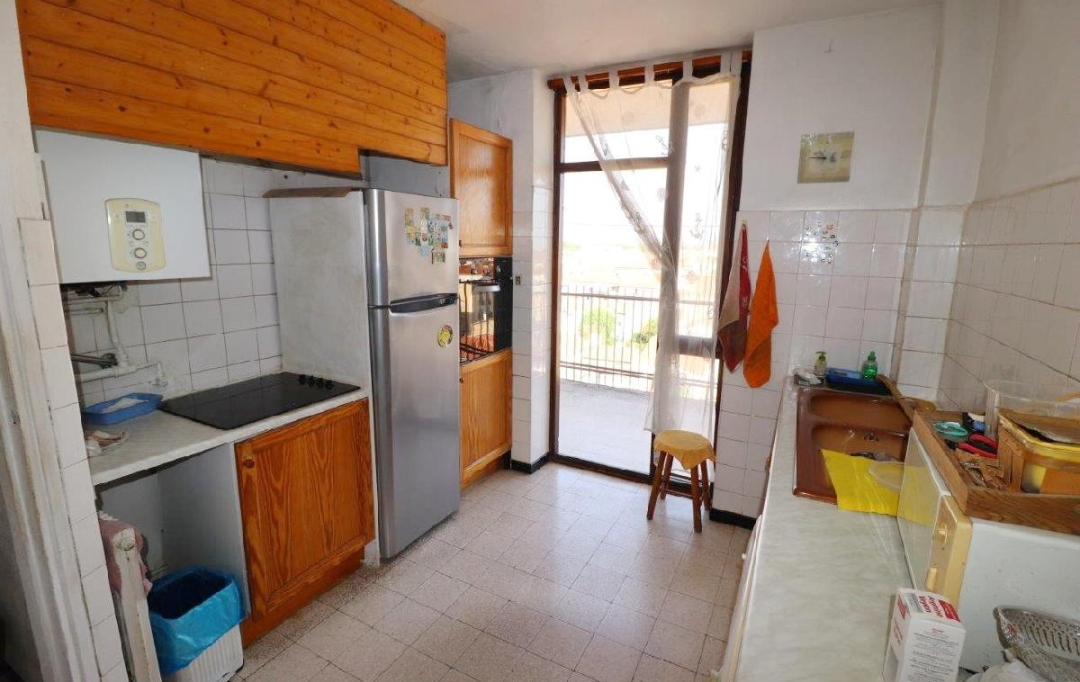 M.T.I. : Appartement | PERPIGNAN (66000) | 84 m2 | 95 000 € 