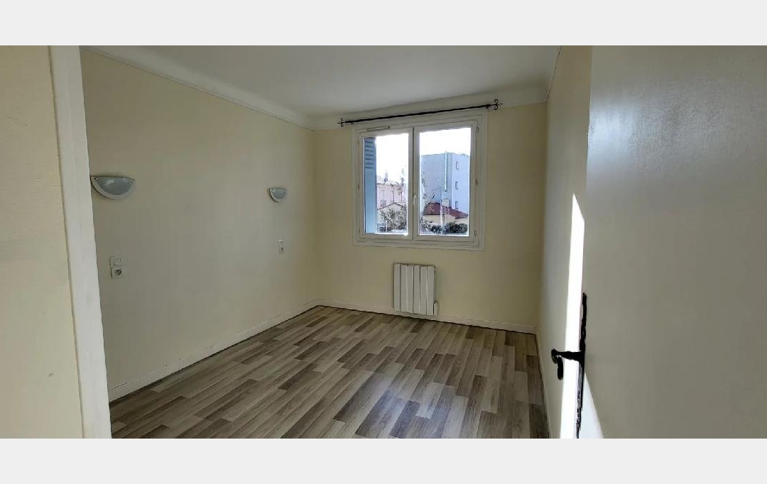 M.T.I. : Appartement | PERPIGNAN (66000) | 48 m2 | 86 000 € 