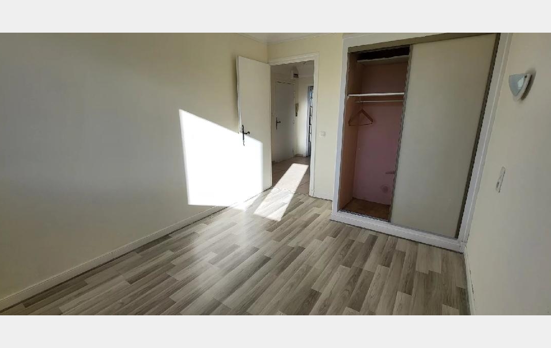 M.T.I. : Appartement | PERPIGNAN (66000) | 48 m2 | 86 000 € 