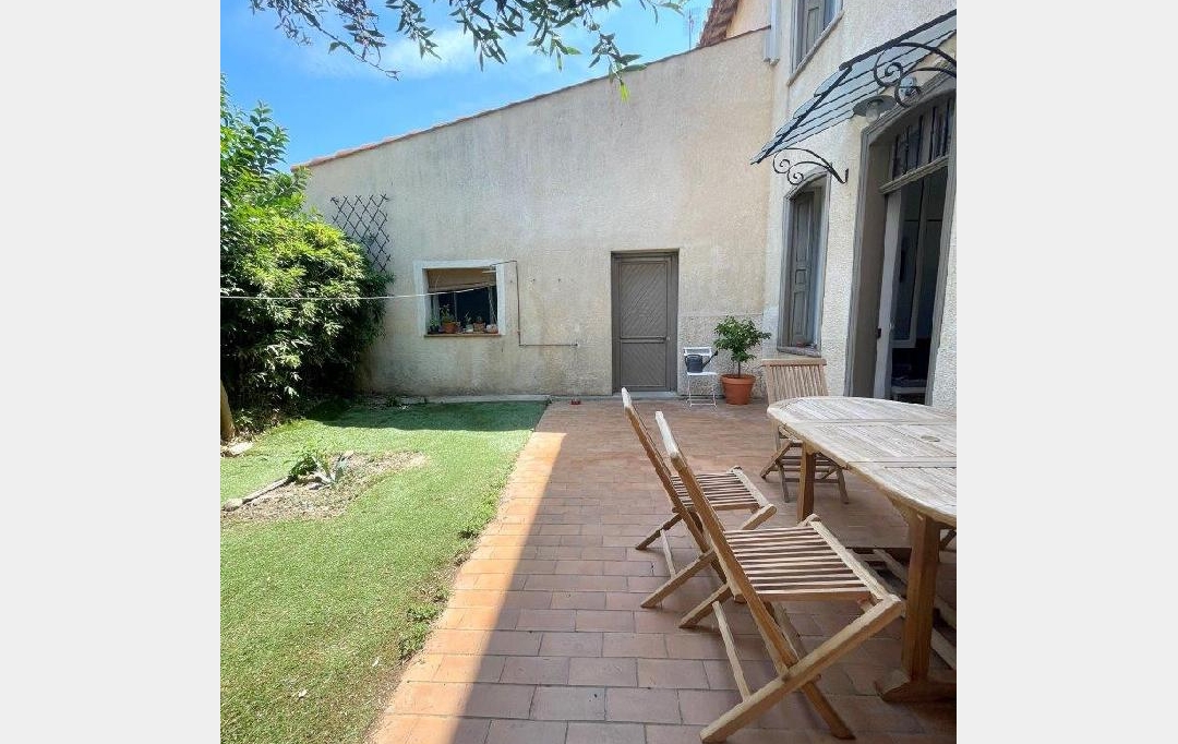 M.T.I. : Maison / Villa | VILLELONGUE-DE-LA-SALANQUE (66410) | 95 m2 | 299 000 € 